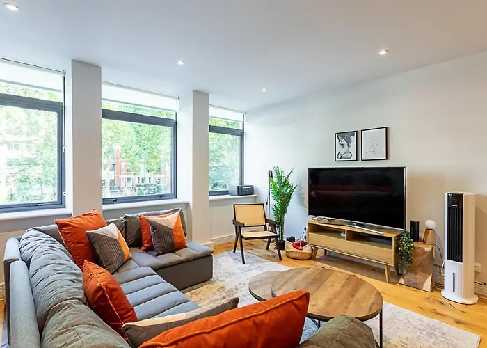 Stunning Modern Apartment In The Heart Of Holborn